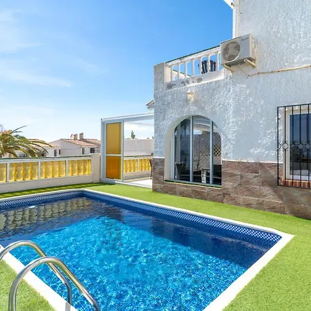 Kenny Private Pool Casasol Вилла Нерха